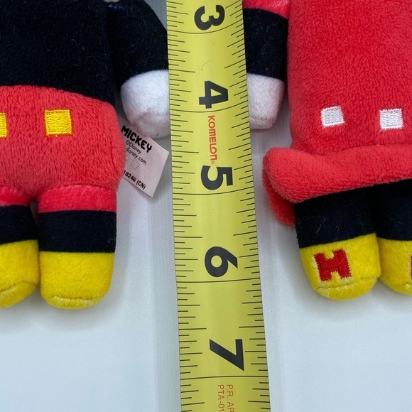 Disney Minnie and Mickey Mouse 6" Plush Crossy Road Bundle Stuffed Animal - Picture 5 of 5